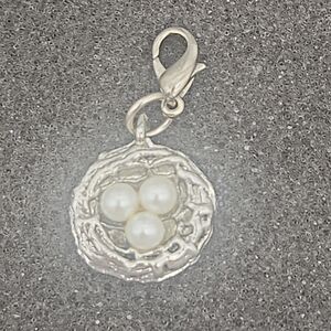 Pendant Bird's Nest Charm 3 Faux Pearls Eggs Necklace Lobster Claw Clasp 3D